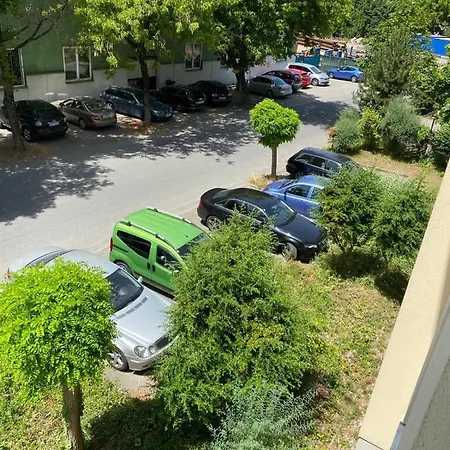 Arbeiterwohnheim Workers *